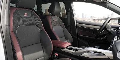 Geely Belgee X50 (белый)