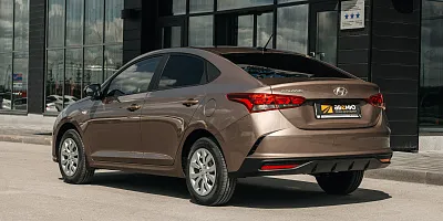 Hyundai Solaris (коричневый) в аренду