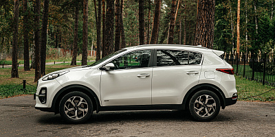 Kia Sportage 4WD (белый)  в аренду