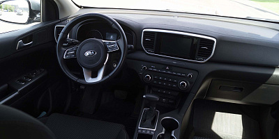 Kia Sportage 4WD (серебристый) в аренду
