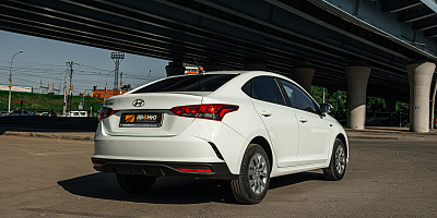 Hyundai Solaris (белый) в аренду