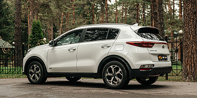Kia Sportage 4WD (белый)  в аренду