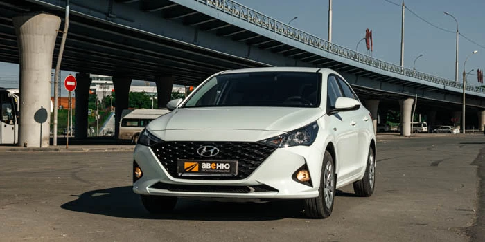 Hyundai Solaris (белый) в аренду
